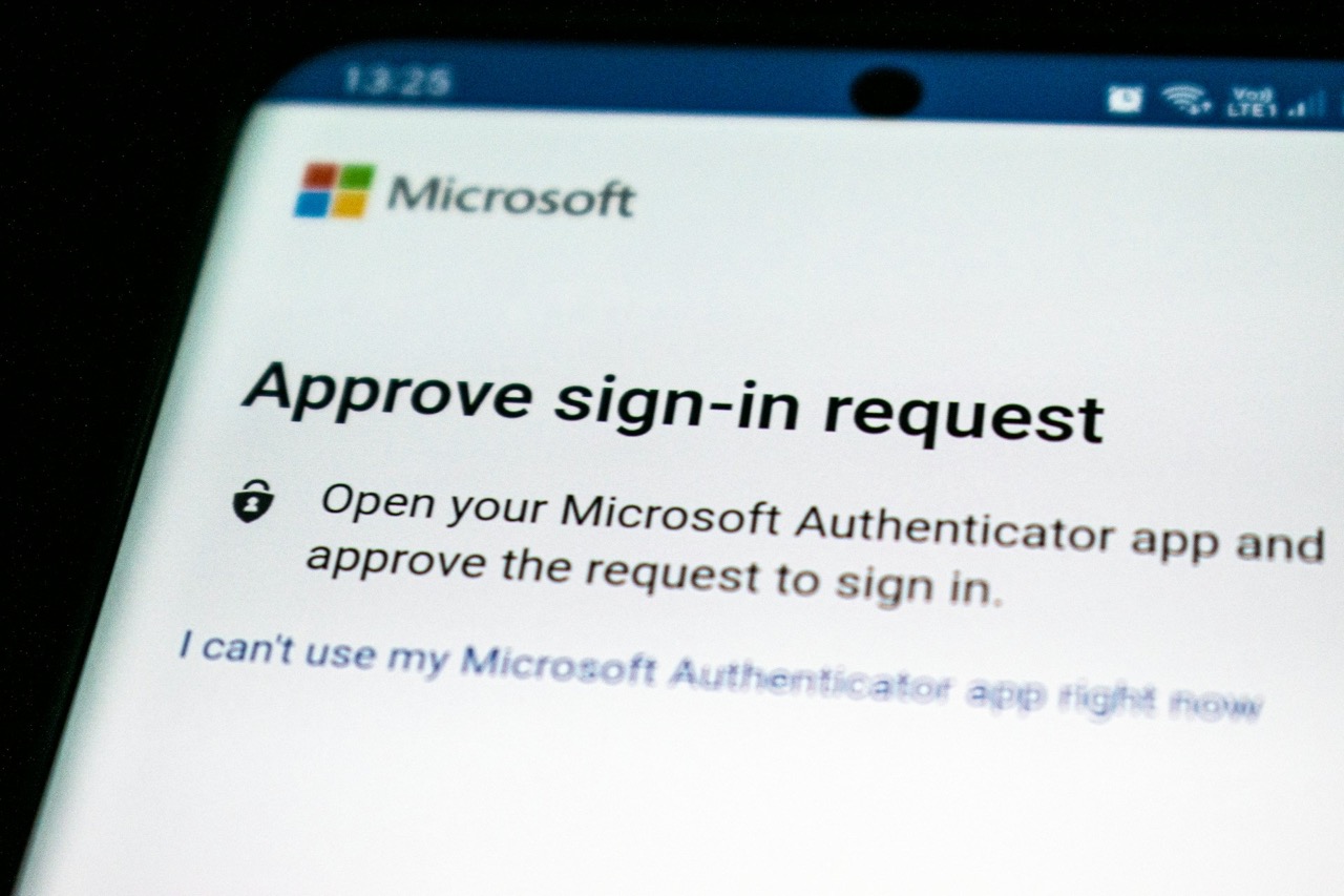 Log in Microsoft account with Authenticator app
