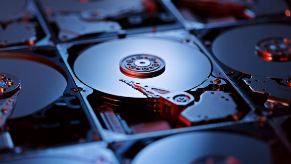 How to create/merge partitions, change drive letters on Windows 11